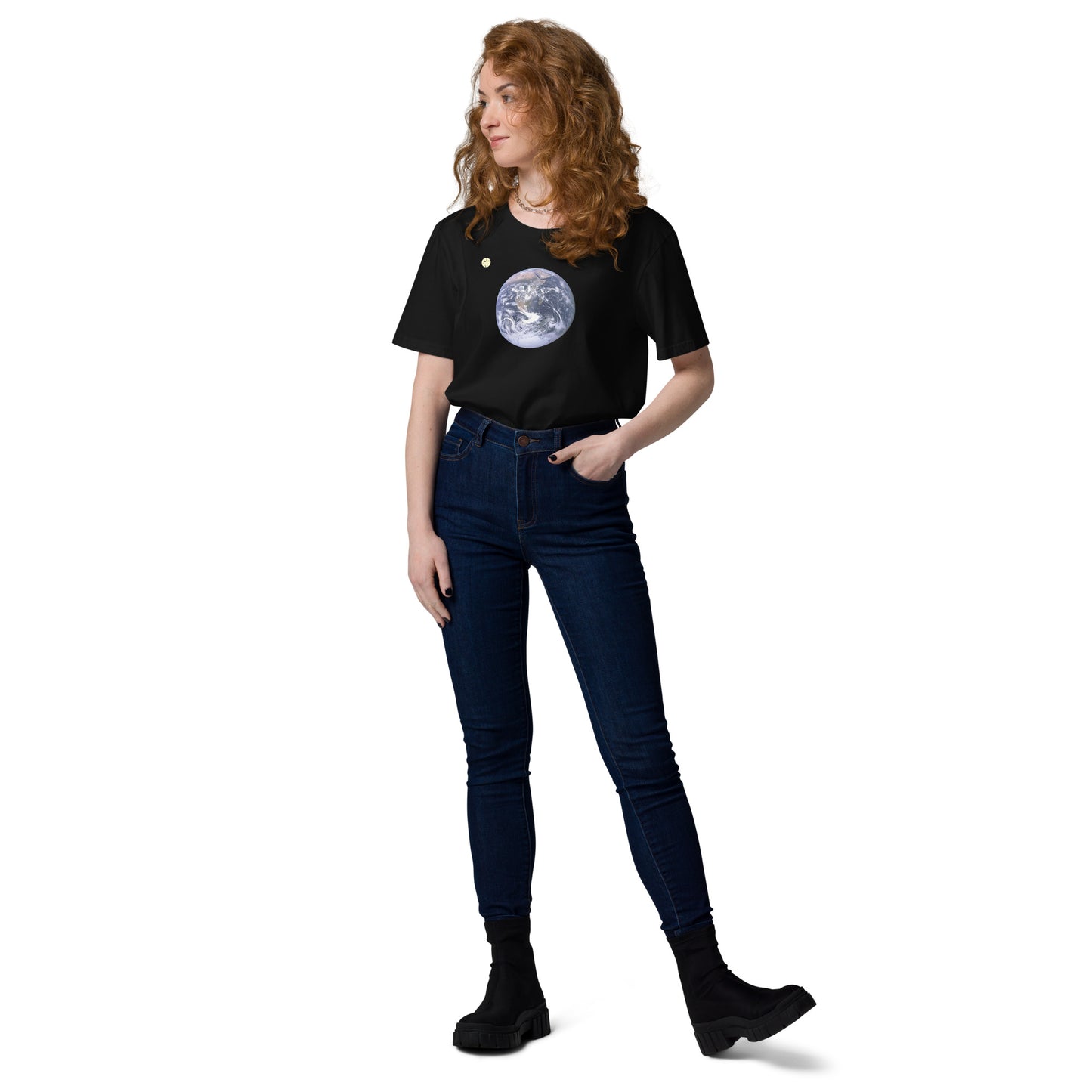 Earth Unisex organic cotton t-shirt